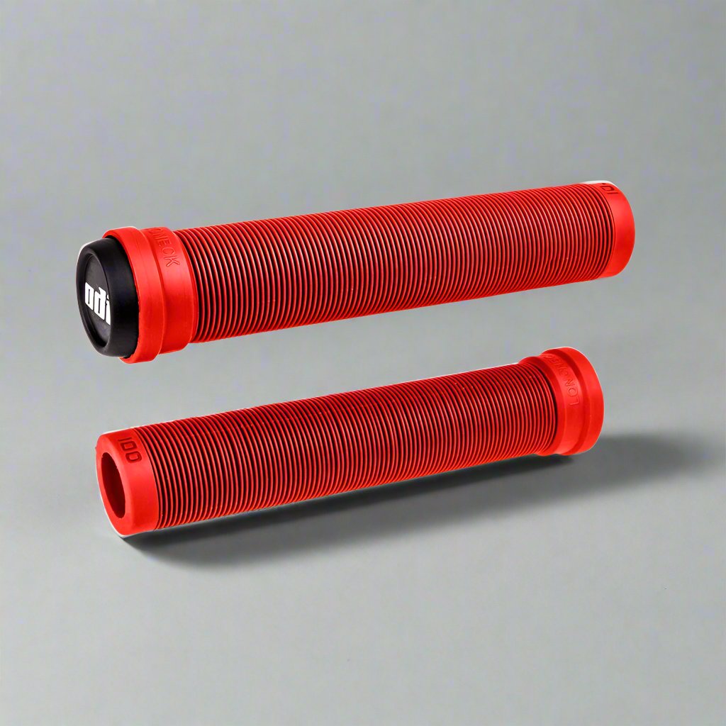 ODI LONGNECK SLX SOFT FLANGELESS 160mm GRIPS
Color Bright Red sold by Flite BMX